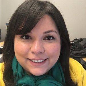 Meet your Posher, Andrea